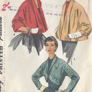 Puede incluir: Patrón de costura vintage para una chaqueta corta. El patrón está impreso en papel y presenta tres estilos diferentes de chaquetas. El patrón es para la talla 18, con una medida de pecho de 91,4 cm.
