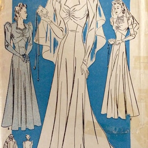 1940s WW2 Vintage Sewing Pattern B32″ Bridal & EVENING DRESS with TRAIN (1538) By Advance 2269