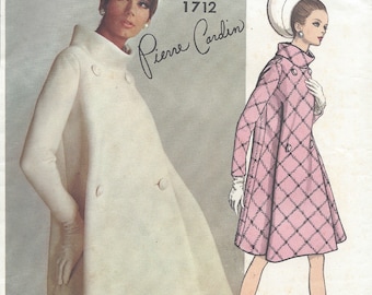 Modèle de couture VOGUE vintage 1967 MANTEAU B32 (1712) par Pierre Cardin Vogue 1712