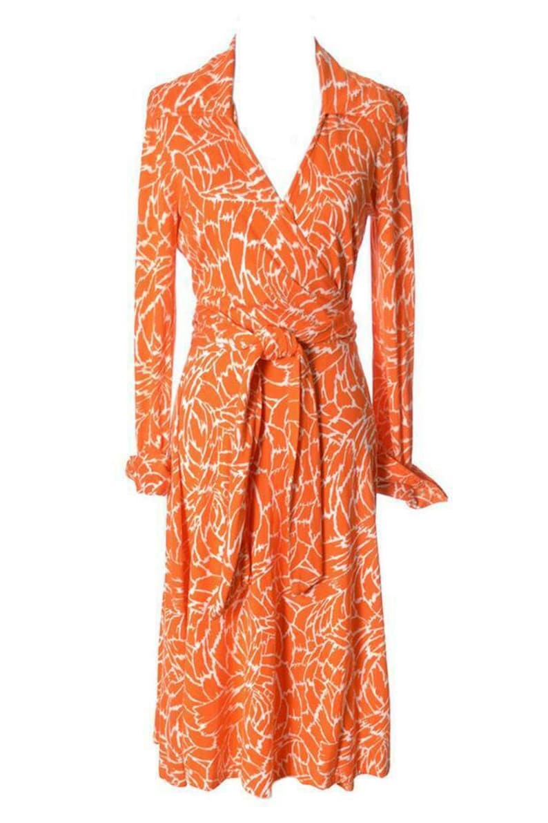 1976 vintage VOGUE Couture Modèle WRAP ROBE B36 1890 Diane Von Furstenberg Vogue 1549 image 4