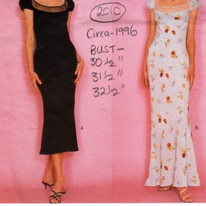 1996 Vintage VOGUE Patrón de costura B30.5-31.5-32.5 VESTIDO (2010) Givenchy John Galliano Vogue 1978