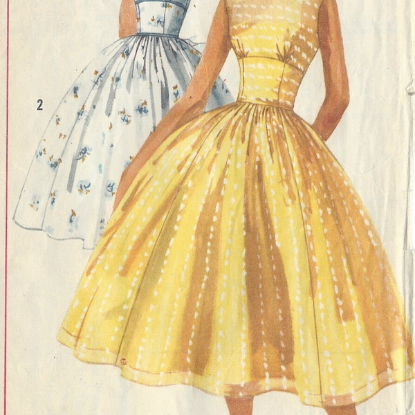 1957 Vintage Sewing Pattern DRESS B34" (212)    Simplicity 2093