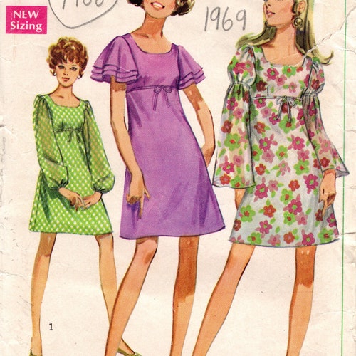 Patron de couture vintage B34″ ROBE, 1969 (1966) Par Simplicity 8104