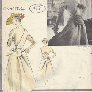 1954 Vintage VOGUE Sewing Pattern B32 DRESS 1772 by Desses Vogue 1258 ...