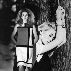 1966 Vintage VOGUE Sewing Pattern B31.5-38 Mondrian DRESS 1667 By Yves Saint Laurent Vogue V1557 & Vogue V9048 image 9