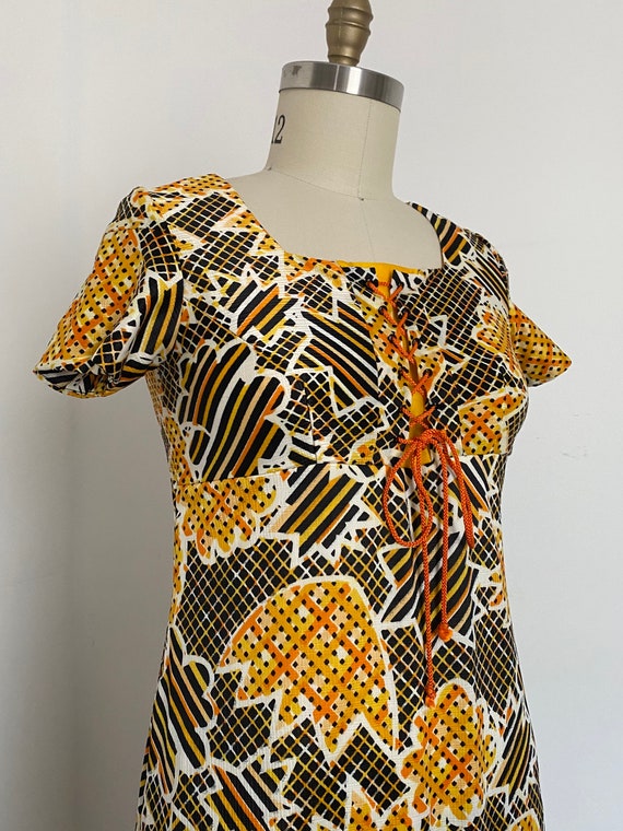 1970s Op Art Orange Yellow and Black Homemade Fau… - image 2