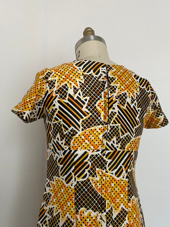 1970s Op Art Orange Yellow and Black Homemade Fau… - image 3