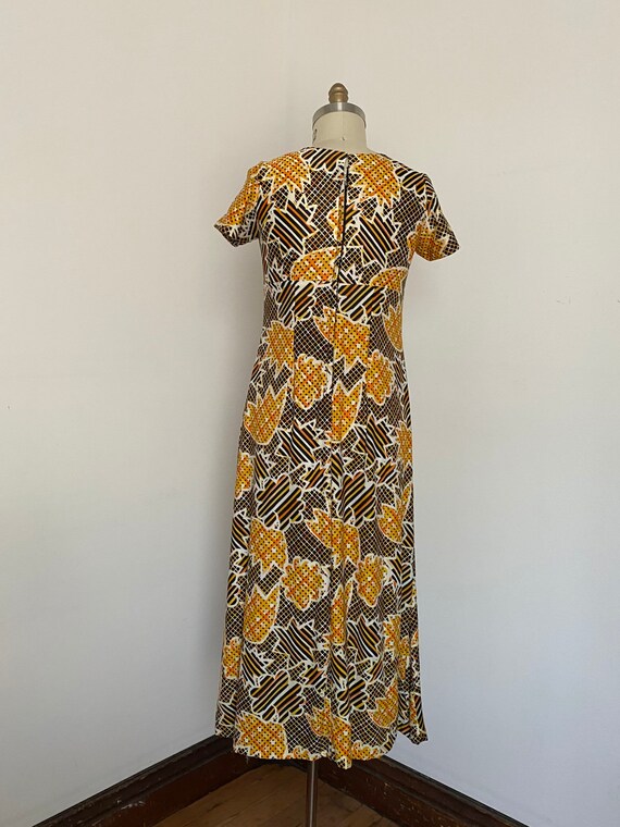 1970s Op Art Orange Yellow and Black Homemade Fau… - image 4