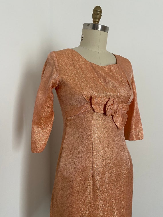 1960s Peach Tinsel Lamé Wiggle Dress - image 2