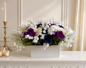 Composition florale de cheminée de luxe, décoration de cheminée de mariage, centre de table bleu marine bordeaux ivoire violet, décoration florale de table d'honneur
