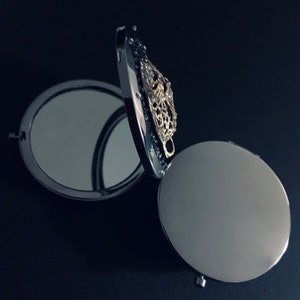 African Crystal Mirror Compact #4