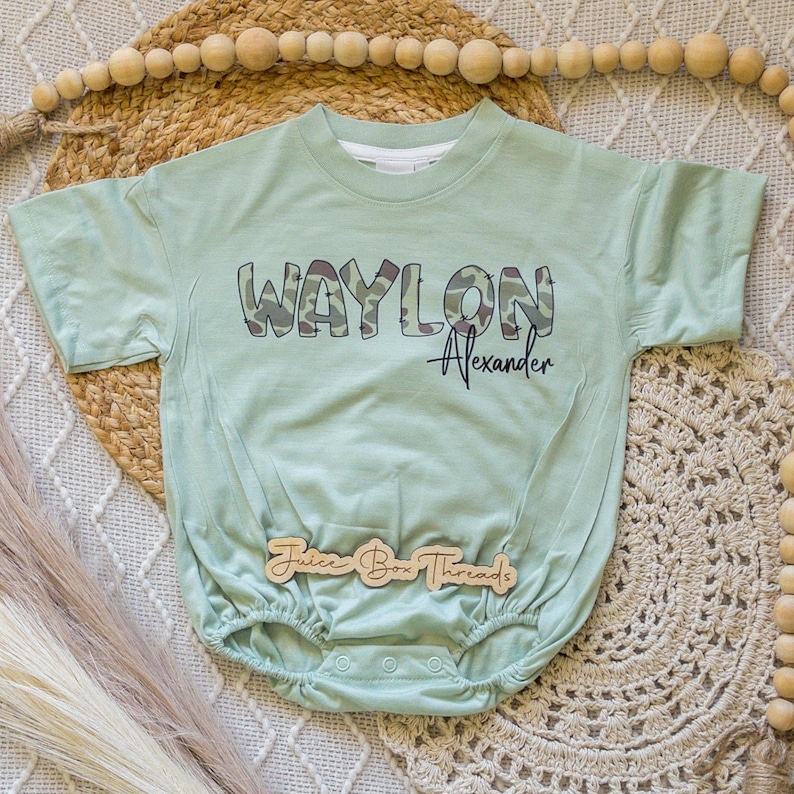 Mono corto o camiseta infantil con estampado de camuflaje de patos. imagen 5