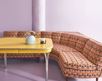 Banqueta de 3 piezas hecha a medida en la década de 1950 con mesa de esquina.