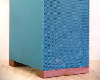 Piedini rialzati in legno massello Meshroom S/D.