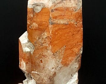 Brightly Colored Hematoid Quartz Crystal with Iron Inclusions (FQ2)
