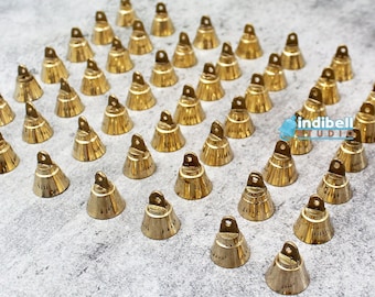 25 Mini Sinos de Latão Dourado para Decoração de Casa, Sinos de Vento e Projetos de Artesanato DIY