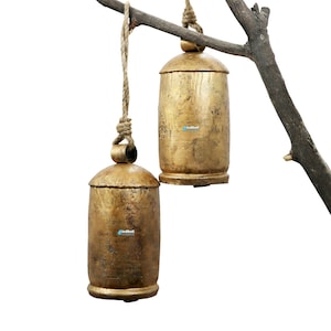 XXL Rustic Farmhouse Dinner cow bells, (10 Inch) Antique Vintage looking Tin Metal Harmony bell, Garden hanging cowbells on rope