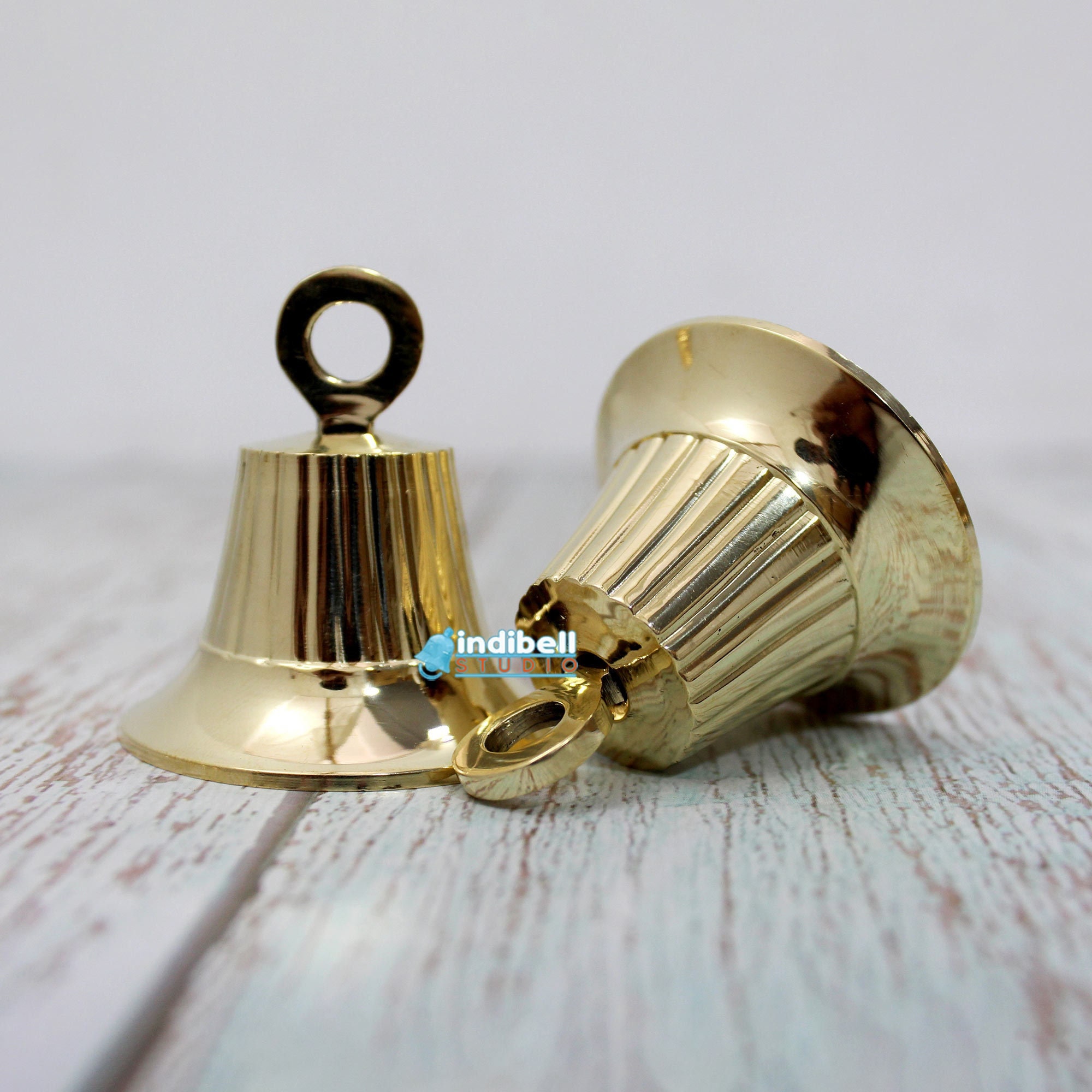 Retro Style Cow Bell Premium Cow Bell Ringing Tiny Loud Bells Metal  Cowbells For Bronze Color