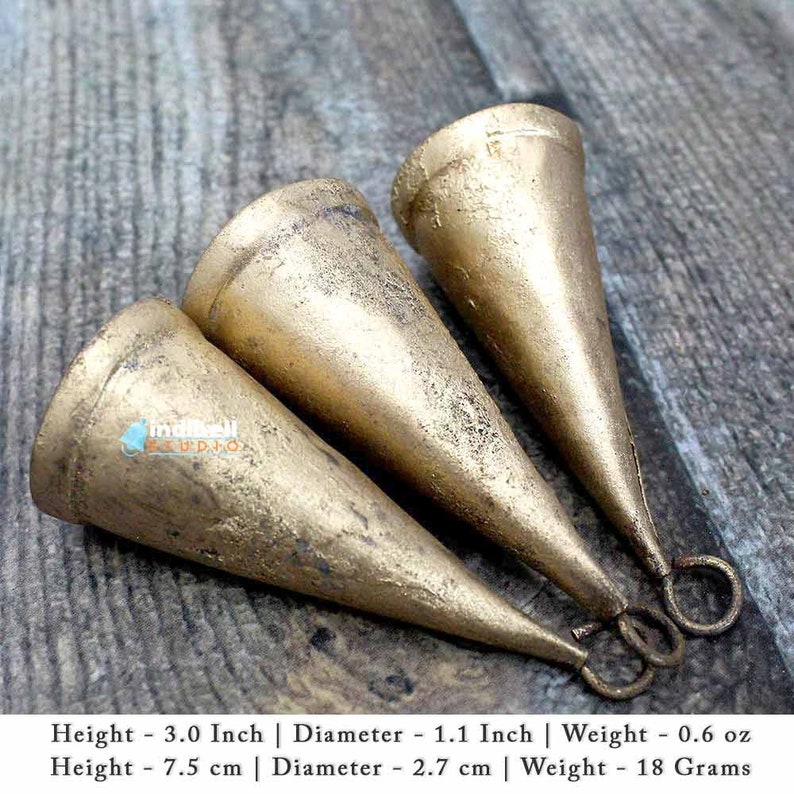 100 Triangular Rustic gold Tin Cow Bells bulk 3 vintage style bronze Iron bells for craft projects / wind chimes / wedding zdjęcie 4