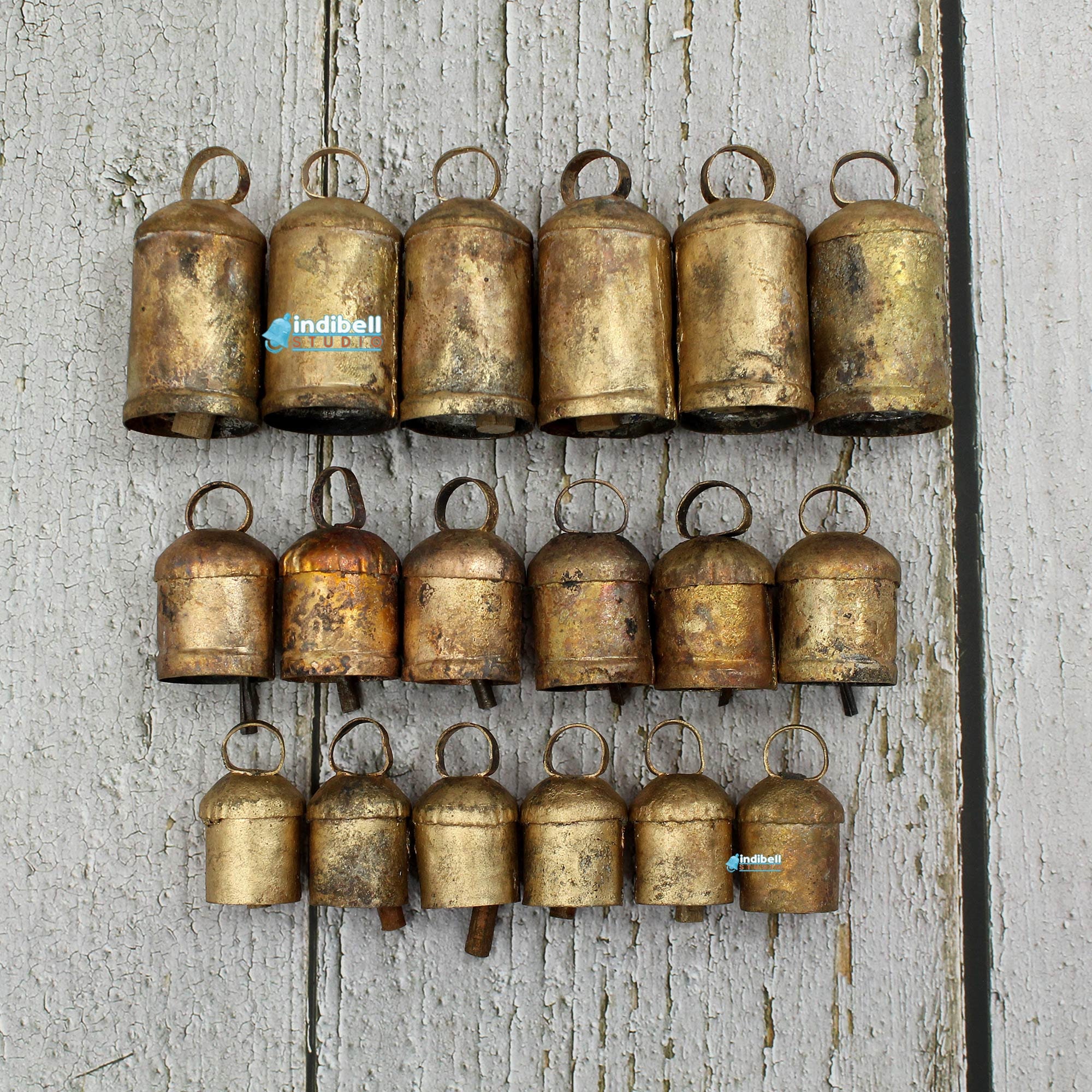 Couronne de Noël, cloches en fer rustique indiennes, carillons éoliens,  guirlande, cloche décorative de mariage rustique par IndiBell -  France