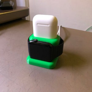 Apple Watch and Airpods dock - series 5