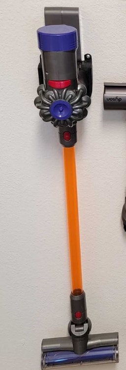 Dyson Mini Spielzeug Staubsauger Wandhalterung