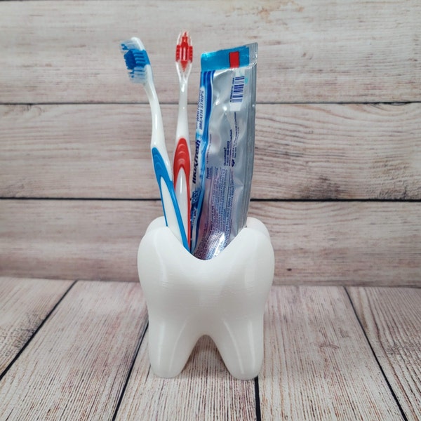 Tooth Shaped Holder