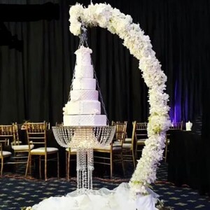 Wedding Stand Holder Wedding Decor Hanging Cake Stand Chandelier