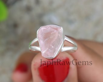 Bague en quartz rose brut, bague en argent sterling, bague en cristal de guérison, bague en pierre précieuse non taillée, bague en pierre brute en cristal, cadeau pour elle, bagues pour femmes