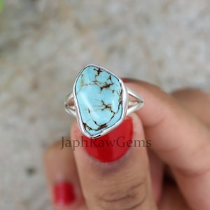 Raw Turquoise Ring, Sterling Silver Ring, Healing Crystal Ring, Uncut Stone Ring, Crystal Raw Gemstone Ring, Gift for Her, Rings for Women