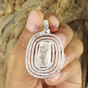Raw Clear Quartz Pendant, 925 Silver Pendant , Crystal Quartz Pendant, Raw Crystal Pendant , Handmade Silver Pendant , Gift for Her