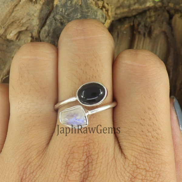 Raw Rainbow Moonstone Ring , Black Onyx Ring, 925 Sterling Silver Ring, Adjustable Ring, Onyx Silver Ring, Healing Crystal Ring,Gift for Her