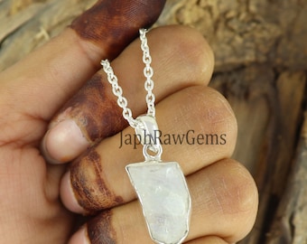 Raw Rainbow Moonstone Necklace, 925 Silver Pendant, Moonstone Pendant , Healing Crystal Necklace, June Birthstone, Necklace Jewelry