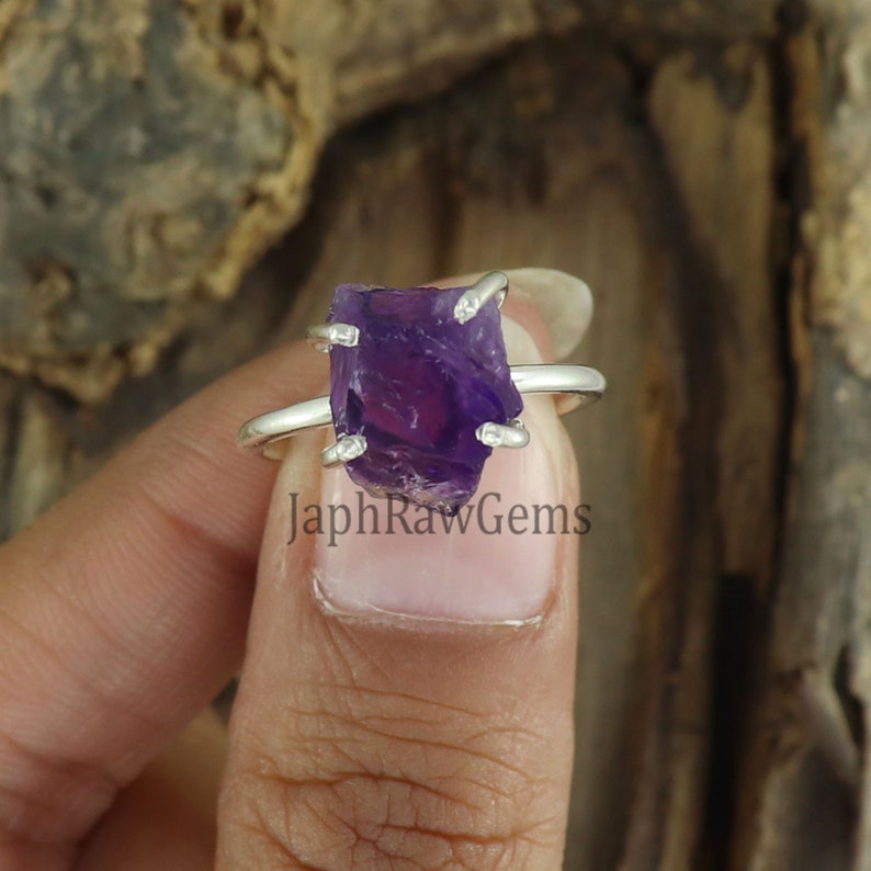 Raw Amethyst Ring, Amethyst Ring, Sterling Silver Ring, Uncut Gemstone Ring, Crystal Stone , Healing Crystal Raw Stone Ring, Gift for Her image 1