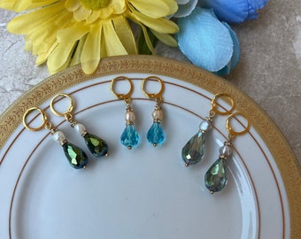 Crystal Glass and Pearl Drop earrings.