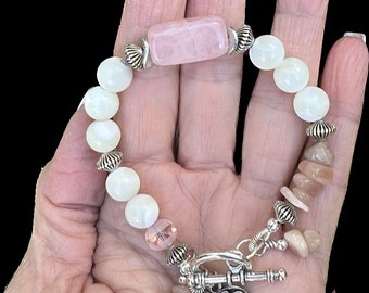 Mother of Pearl and Rose Quartz bracelet