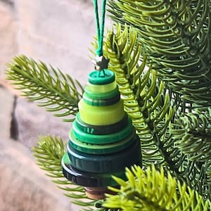 Stacked Button Tree Ornament Christmas – Whimsical Holiday Decor & Eco-Friendly Gift