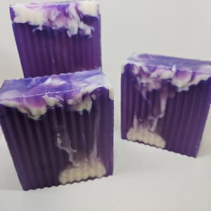 Passion Yoni Soap – Natural Feminine Cleanser, PH-Balanced Body Care, Handmade Soap, Self Care Gift for Her, Organic Skincare