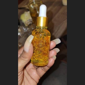 YouGlo Girl Turmeric & Calendula Glow Oil | Golden Body Oil | Radiant Skin and Shine | Herbal Self Care