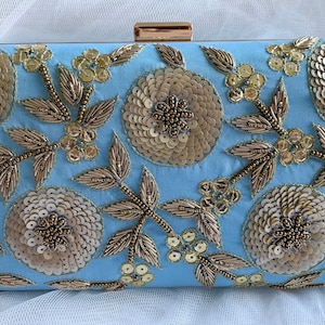 Handmade Zardozi embroidery clutch bag/wedding Party clutch bags/Perfect for any occasion.