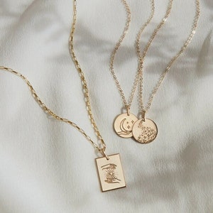 Engraved Tarot Pendant Necklace Stainless Steel