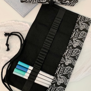 Pencil Roll Up, Pen Case, Paint Brush Holder, Crochet Needle Storage, Brush Roll Pouch, Artist Travel Roll Up, Brush Roll, Back to School
