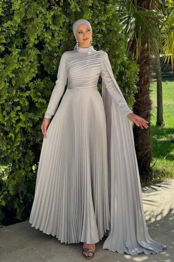 green emerald velvet dress White Chiffon Princess Dress Abaya with Lantern Sleeves