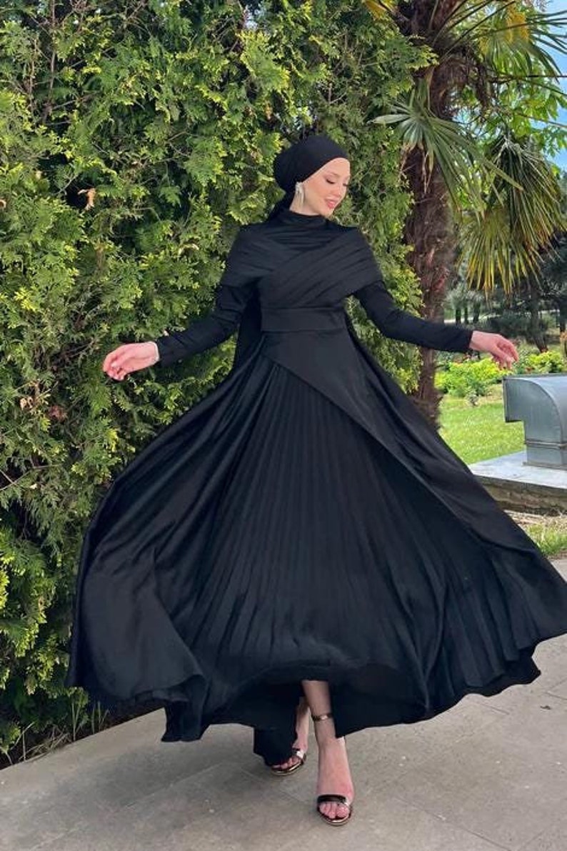Modest Navy Blue A-line Satin Prom Dress,Muslim Dress Y6983