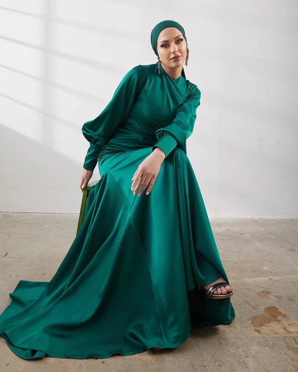 Eid Elegant Silver Lace Abaya