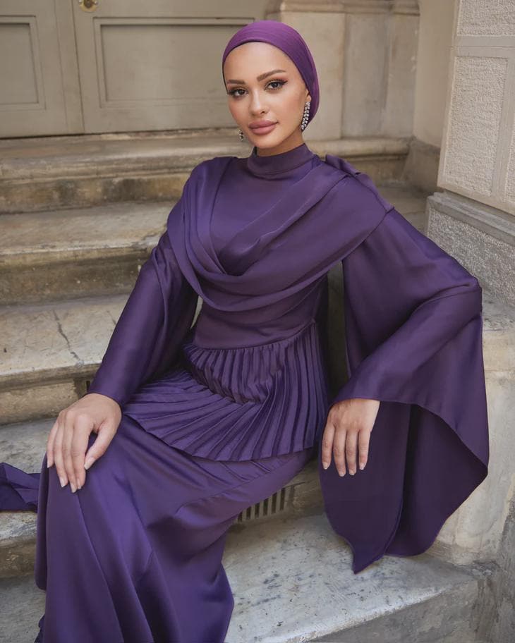 purple dress hijab combination Stunning Purple Hijab Styles from Warda of London