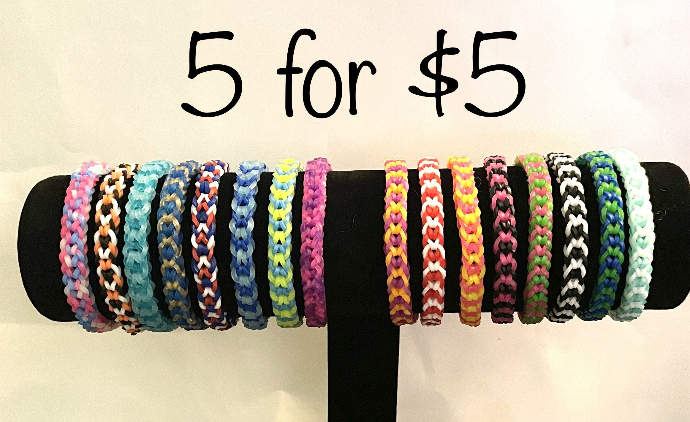 Friendship Rubberband Bracelet - Loom Rubber Band Bracelets for Kids and  Adults Gift Birthday Teams Personalized (Free Surprise Every Order)