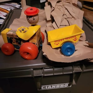 1966 Fisher Price Happy Hauler juguete #1368