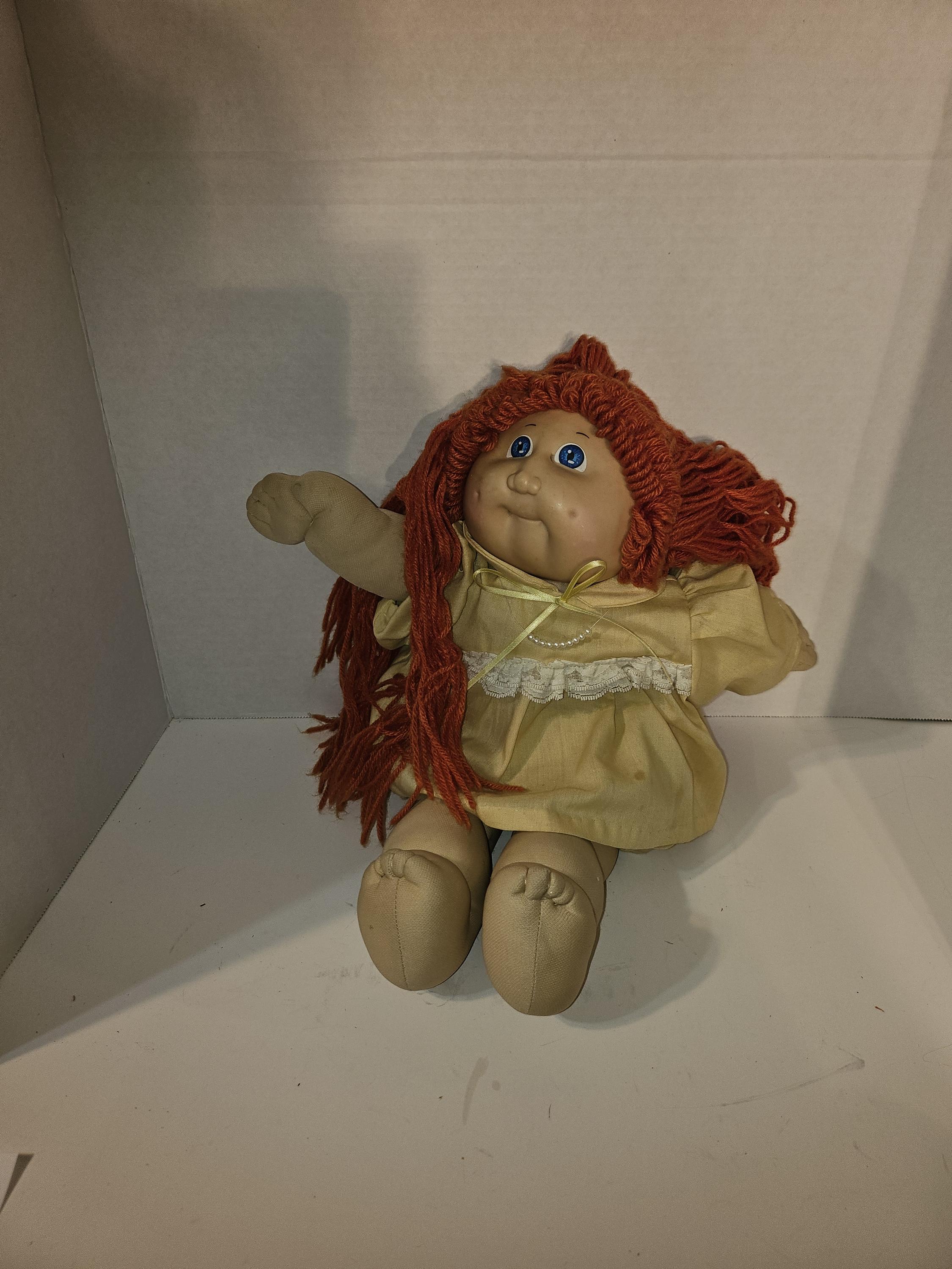 アンティーク 1982 キャベツ パッチ ドール 赤髪 青い目 #2227 - Etsy 日本