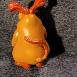 Vintage 1990s yowie pvc figure #988box7
